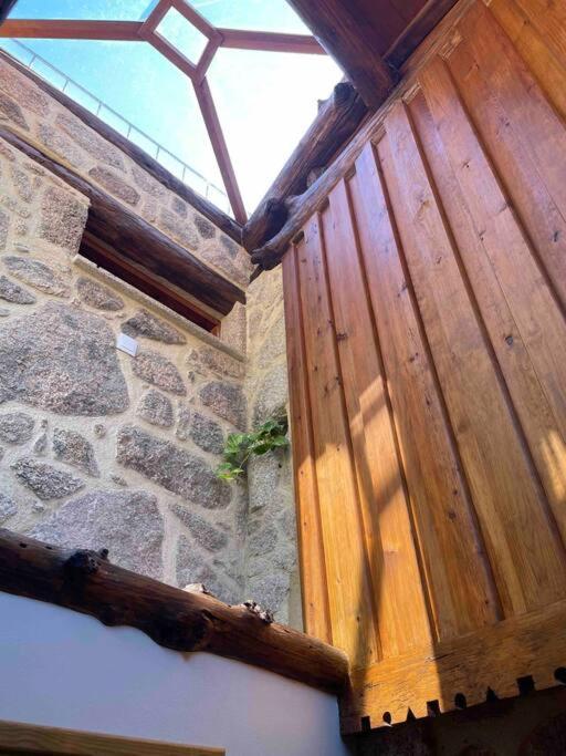 Villa Petra'S House Geres Esterno foto